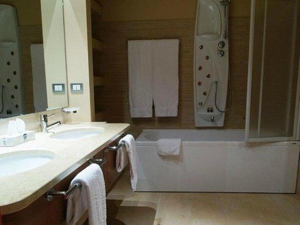 Stella Charming & Luxury Rooms กอนแวร์ซาโน ภายนอก รูปภาพ